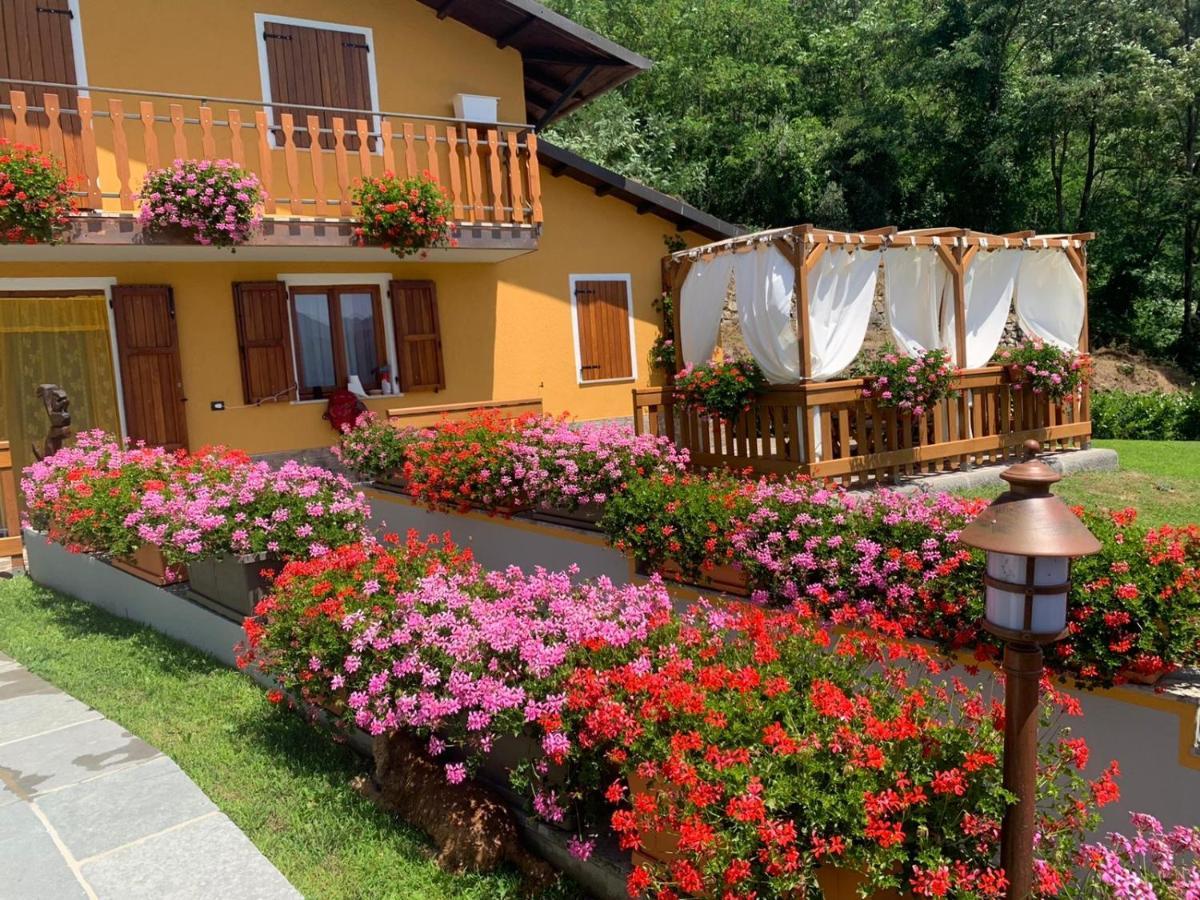 Casa Margherita Celide San Romano Buitenkant foto